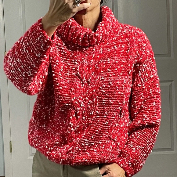P. LUCA Red and White Wool Blend Chunky Crop Turtleneck Sweater size M/L - Picture 5 of 11